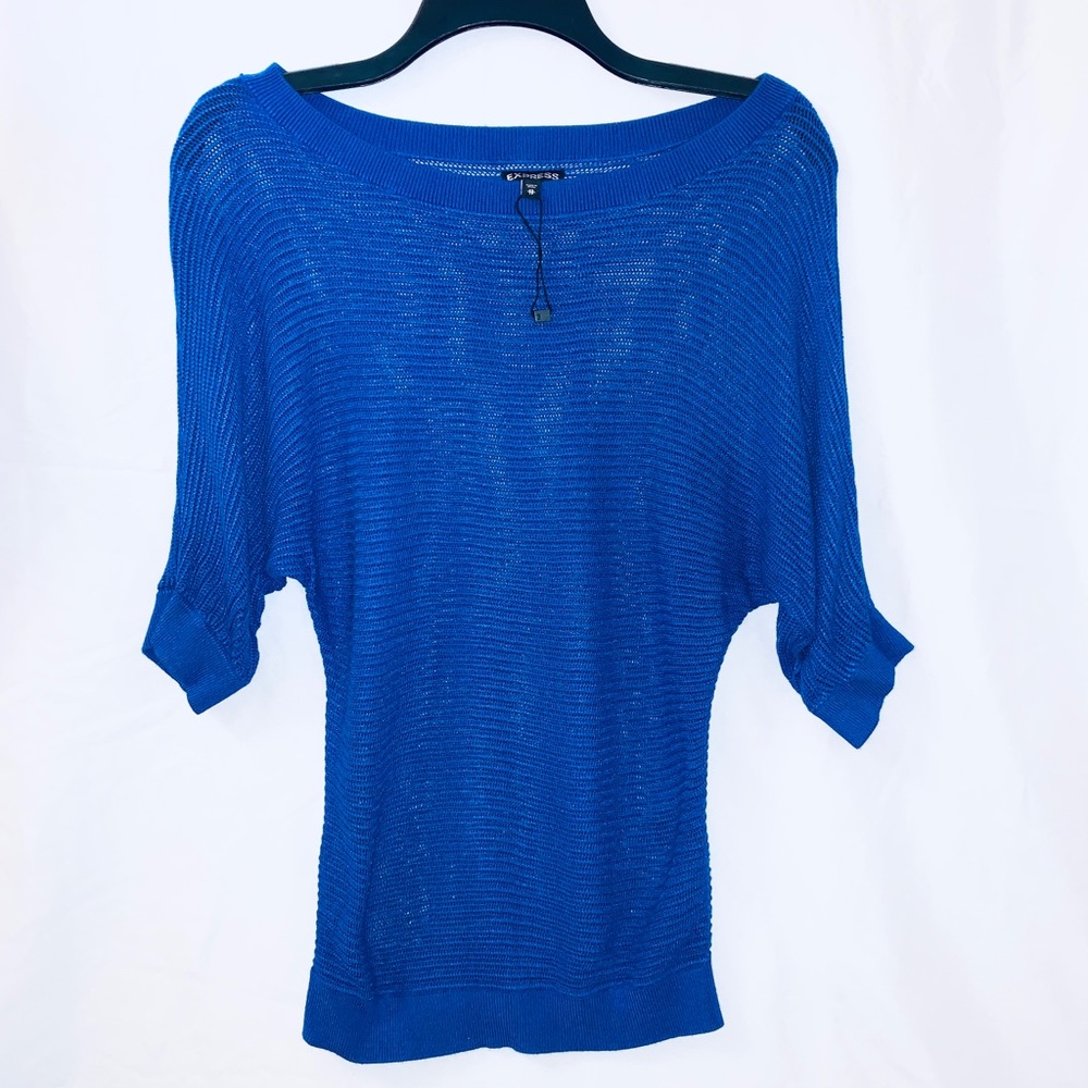 Like new EXPRESS 3/4 sleeve lightweight blue sweater. Size XS.